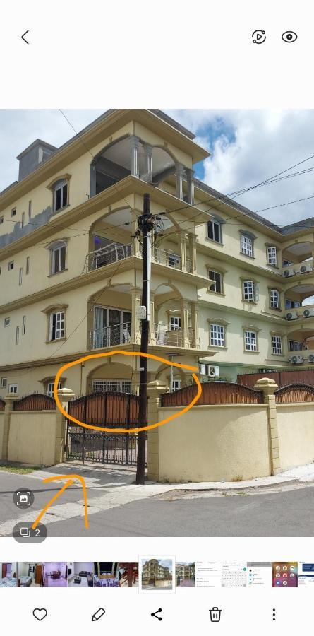 Rs Villas - Three Bedrooms Share Apartment With Private Room And Free Wifi And 100Mts To The Beach And Ac And 100Mts To Bus Stop And Pool Flic en Flac ภายนอก รูปภาพ